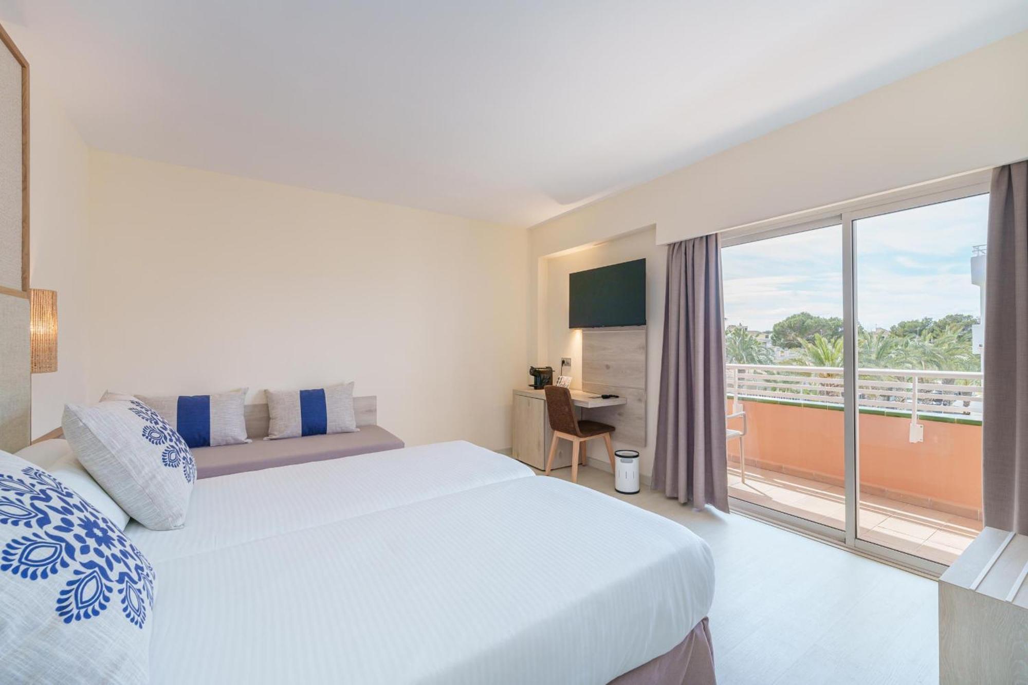 Ferrer Janeiro Hotel & Spa Can Picafort  Luaran gambar
