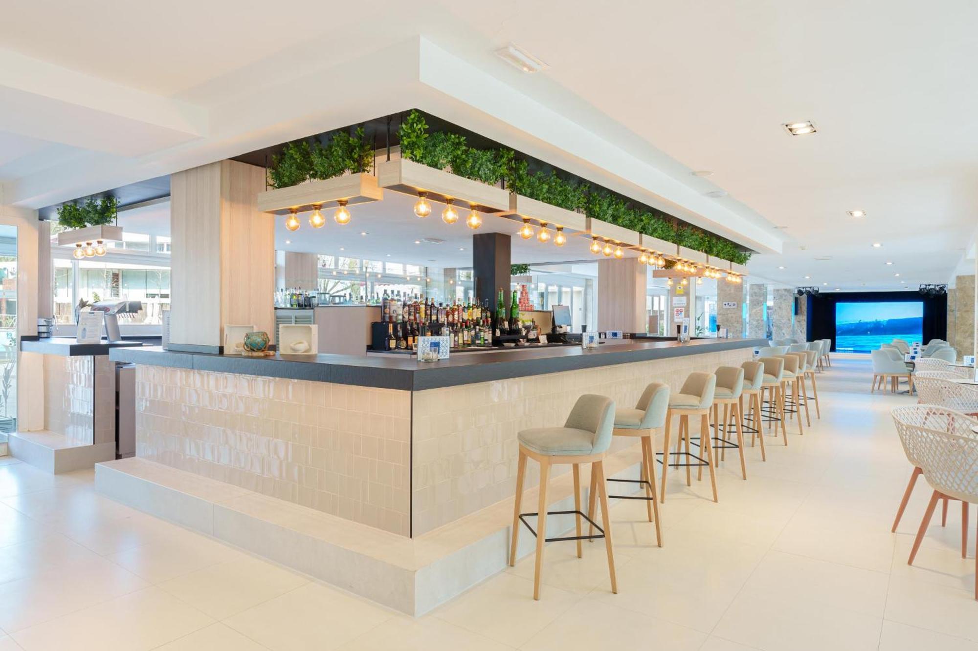 Ferrer Janeiro Hotel & Spa Can Picafort  Luaran gambar